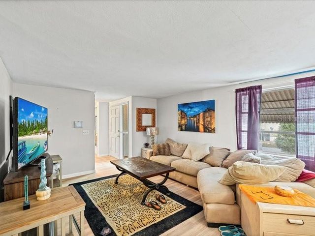 3720 WARBLER DRIVE, New Port Richey, FL 34652