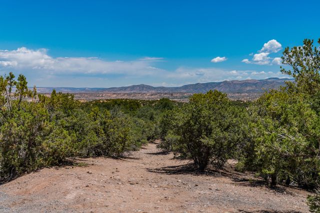 0 Loma Serena, Santa Fe, NM 87506