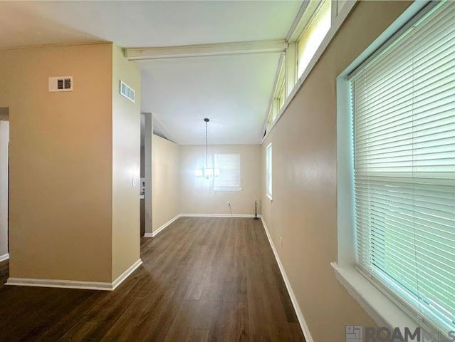 5034 Jackson Ave, Baton Rouge, LA 70806