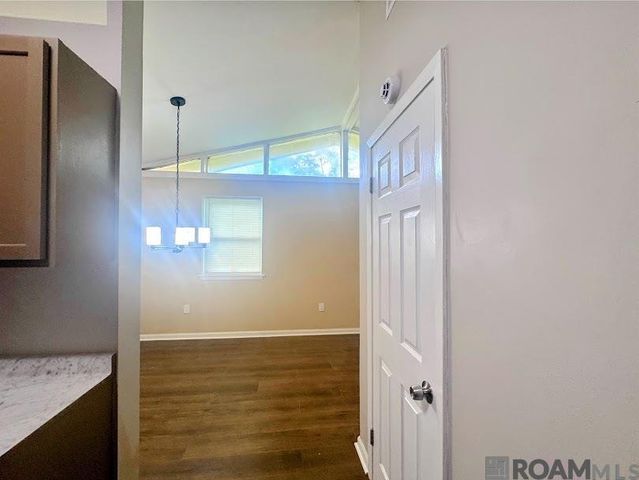 5034 Jackson Ave, Baton Rouge, LA 70806