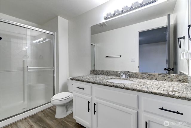 8823 18th Avenue E, Tacoma, WA 98445