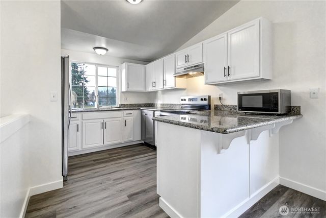 8823 18th Avenue E, Tacoma, WA 98445