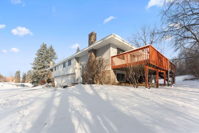 12318 Oak Leaf Court, Burnsville, MN 55337