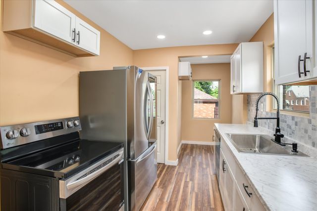 16259 Lesure Street, Detroit City, MI 48235