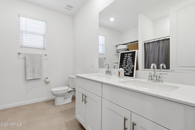 15996 W HONEYSUCKLE Drive, Surprise, AZ 85387