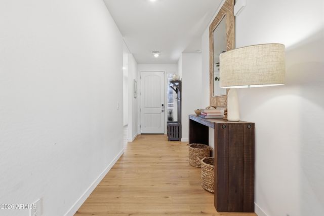 15996 W HONEYSUCKLE Drive, Surprise, AZ 85387