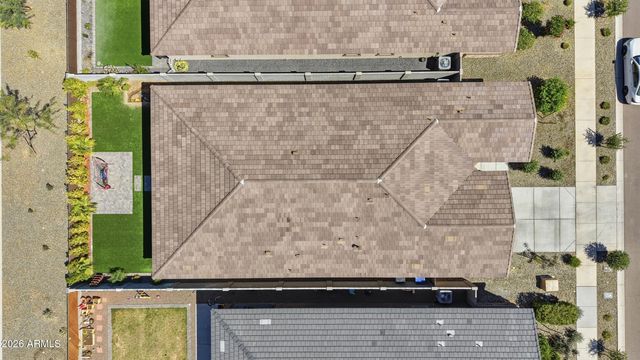 15996 W HONEYSUCKLE Drive, Surprise, AZ 85387