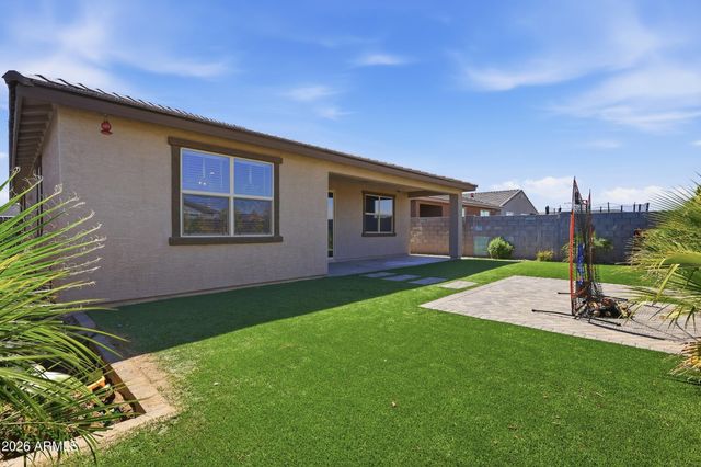 15996 W HONEYSUCKLE Drive, Surprise, AZ 85387