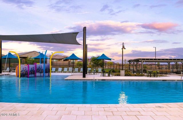 15996 W HONEYSUCKLE Drive, Surprise, AZ 85387