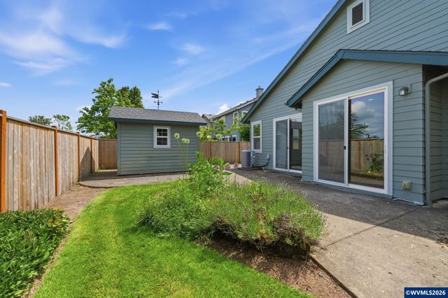 5475 Charles Wy, Eugene, OR 97402