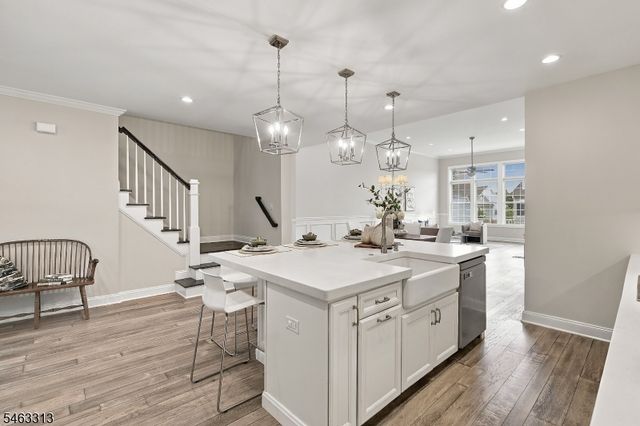 3 Sequoia Dr, Cedar Grove Twp., NJ 07009