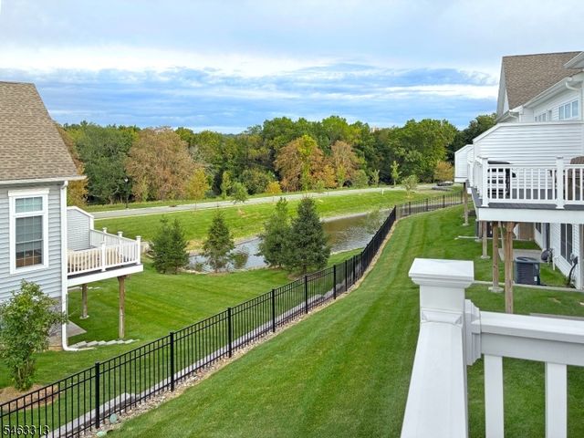 3 Sequoia Dr, Cedar Grove Twp., NJ 07009