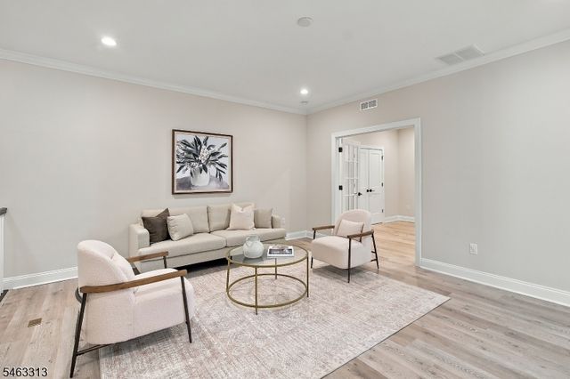 3 Sequoia Dr, Cedar Grove Twp., NJ 07009