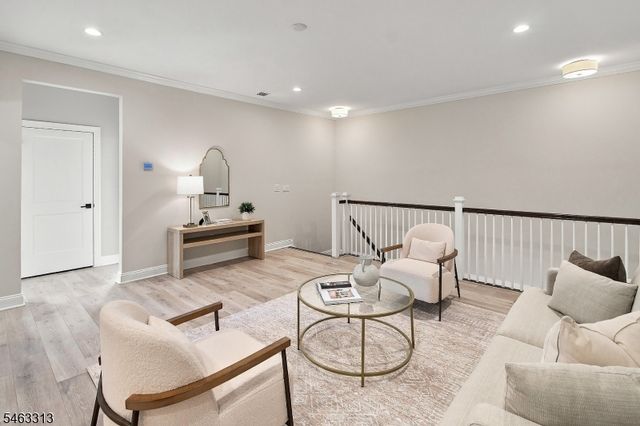 3 Sequoia Dr, Cedar Grove Twp., NJ 07009