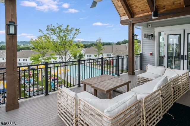 3 Sequoia Dr, Cedar Grove Twp., NJ 07009