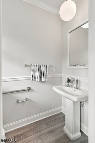 3 Sequoia Dr, Cedar Grove Twp., NJ 07009