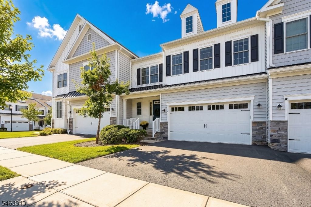 3 Sequoia Dr, Cedar Grove Twp., NJ 07009