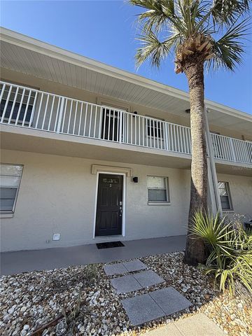 942 LA COSTA CIRCLE 3, Sarasota, FL 34237