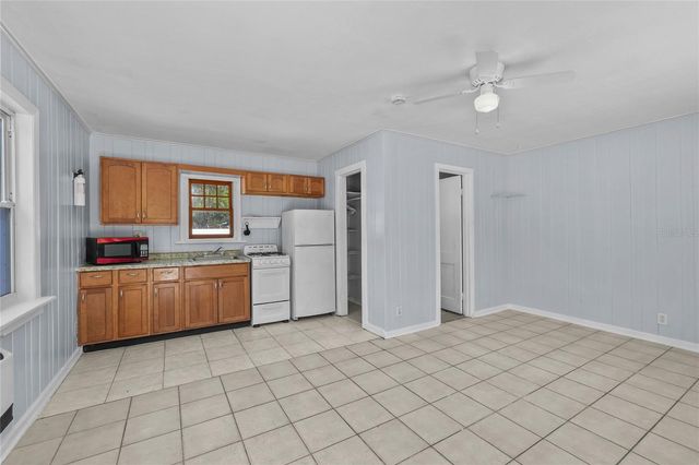 614 BEVERLY AVENUE, Largo, FL 33770