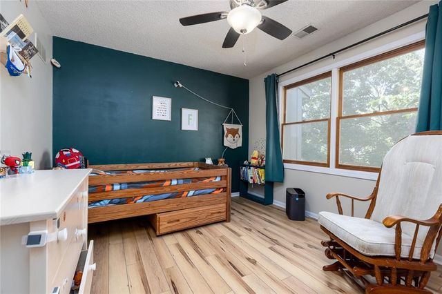 3508 N PARK Avenue, Kansas City, MO 64116