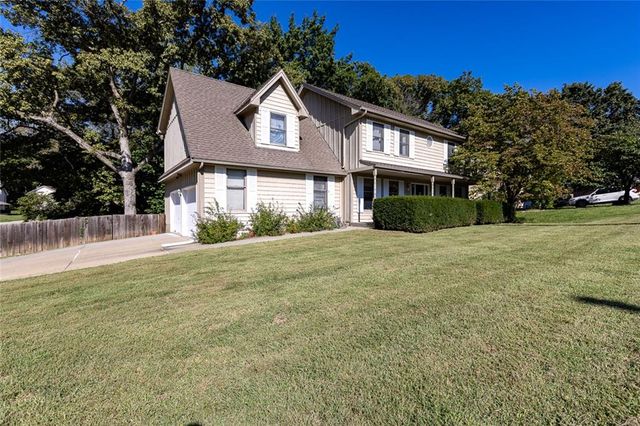 3508 N PARK Avenue, Kansas City, MO 64116
