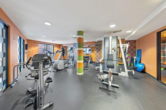 1060 S 3rd Street 233, San Jose, CA 95112