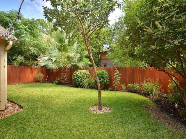 610 W North Loop BLVD, Austin, TX 78751