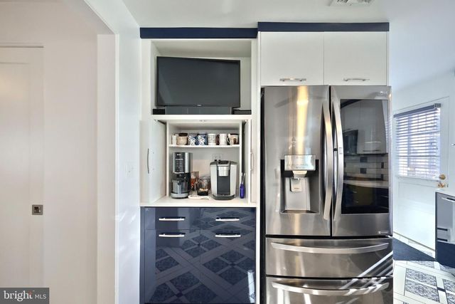 4330 BRIARWOOD CT, York, PA 17408