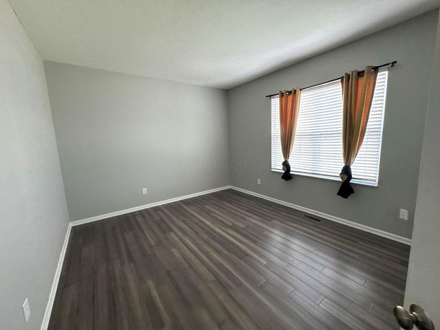 5743 Cedar Lawn Drive, Groveport, OH 43125