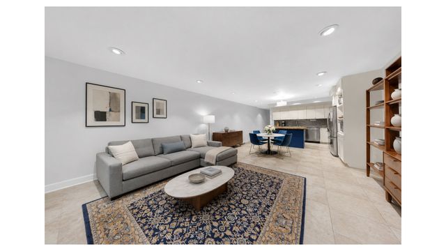 587 WARREN Street, New York City, NY 11217