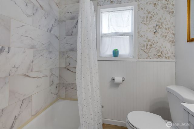 637 Elizabeth Street, Sumner, WA 98390