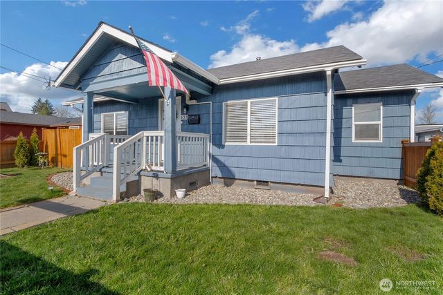637 Elizabeth Street, Sumner, WA 98390