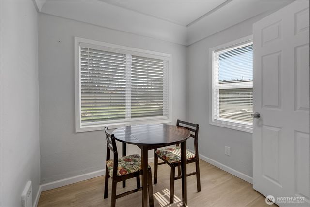 637 Elizabeth Street, Sumner, WA 98390