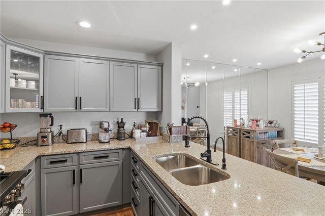 8452 Boseck Drive 235, Las Vegas, NV 89145