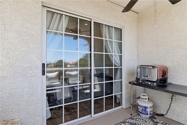 8452 Boseck Drive 235, Las Vegas, NV 89145