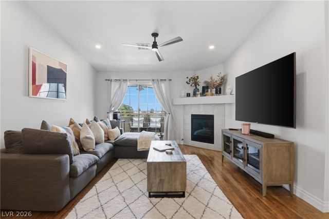 8452 Boseck Drive 235, Las Vegas, NV 89145