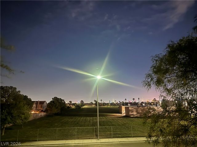 8452 Boseck Drive 235, Las Vegas, NV 89145
