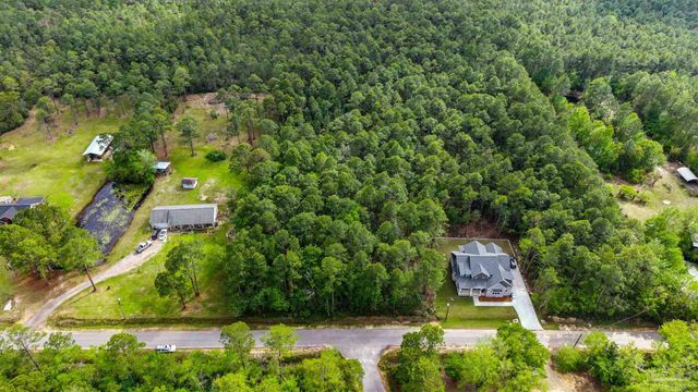 Nowling Dr, Milton, FL 32583