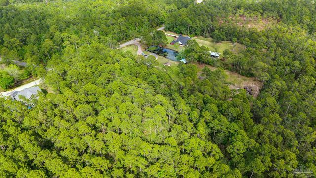 Nowling Dr, Milton, FL 32583