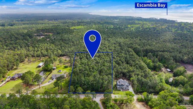Nowling Dr, Milton, FL 32583