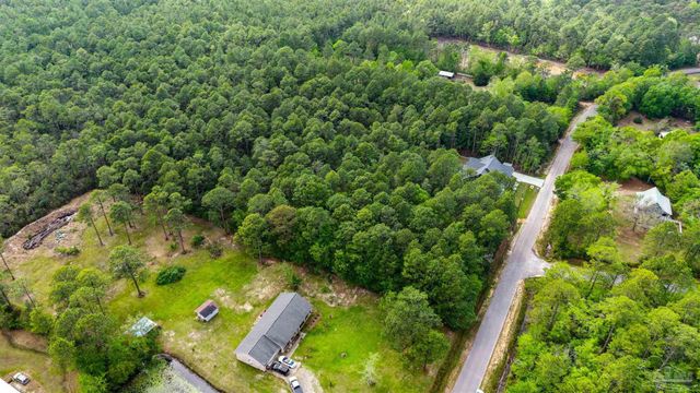 Nowling Dr, Milton, FL 32583