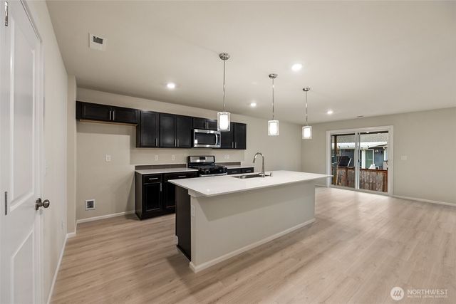 137 Willowbrook Drive, Chehalis, WA 98532