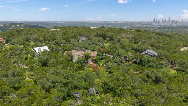 468 Spiller LN, West Lake Hills, TX 78746