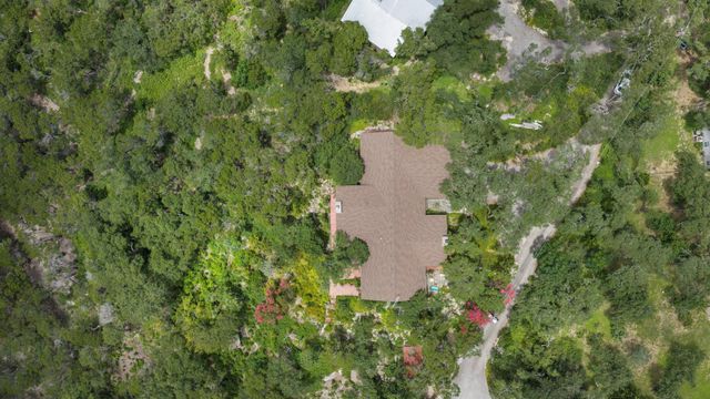 468 Spiller LN, West Lake Hills, TX 78746
