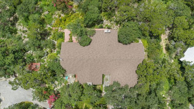468 Spiller LN, West Lake Hills, TX 78746