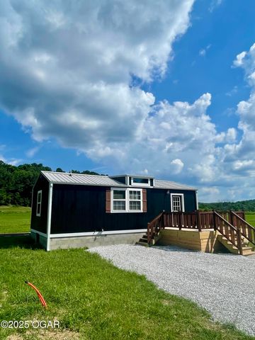 104 Cottage Brook Circle, Anderson, MO 64831