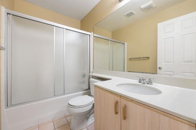 12047 Tivoli Park Row 4, San Diego, CA 92128