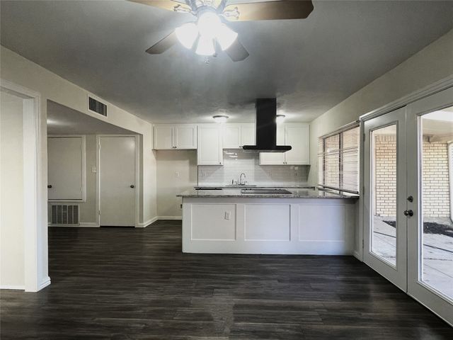 5608 Terry Street, The Colony, TX 75056