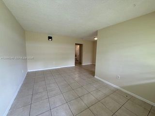 151 NW 164th Street 2, Miami, FL 33169