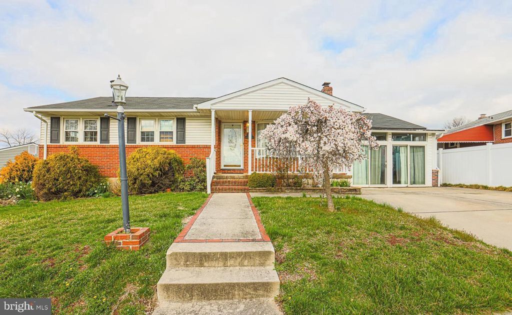 8816 RICHMOND AVE, Parkville, MD 21234